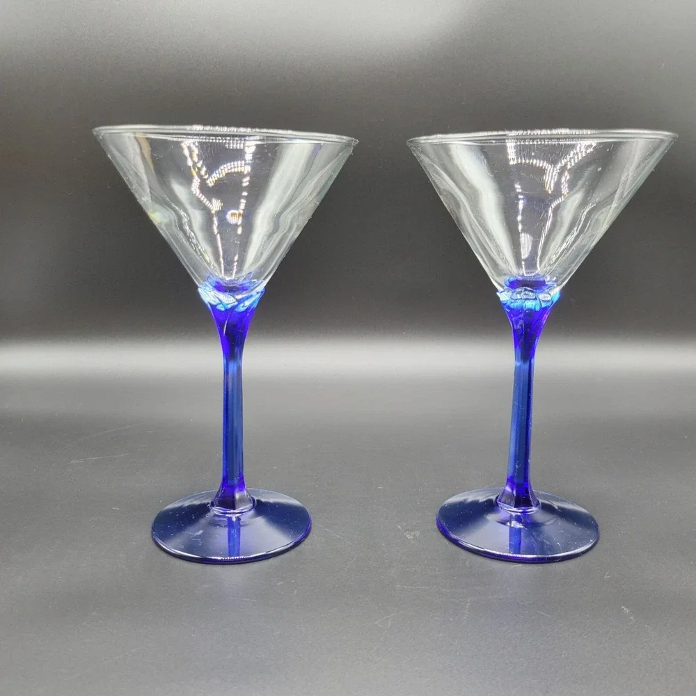 Set Of 2 Martini Glasses Tulip Petal Shaped Cobalt Blue Stem Cocktail Vodka